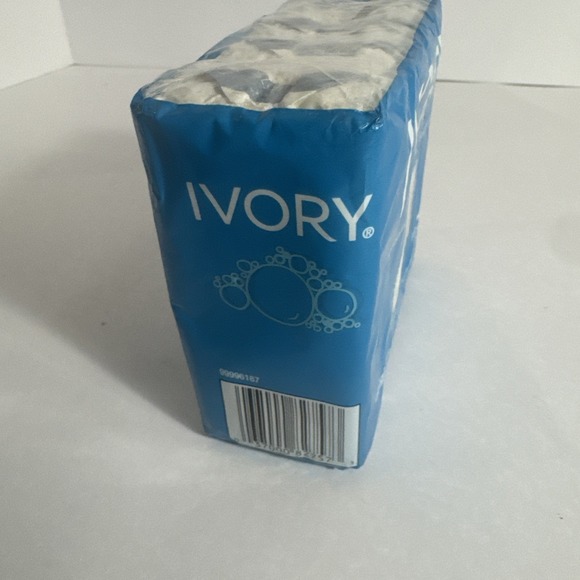 Ivory Bar Soap Original Scent For All Skin Types Pure Clean and Simple 4‎ Bars - Picture 4 of 7